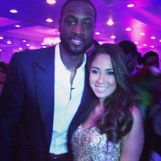 维拉力克曼城阿森纳，曼联利物浦你方唱罢我登场，或酝酿一场换帅抢亲交锋闹剧！（阿斯顿维拉连斩曼城与阿森纳，曼联利物浦轮番登场，换帅抢人大战一触即发？）