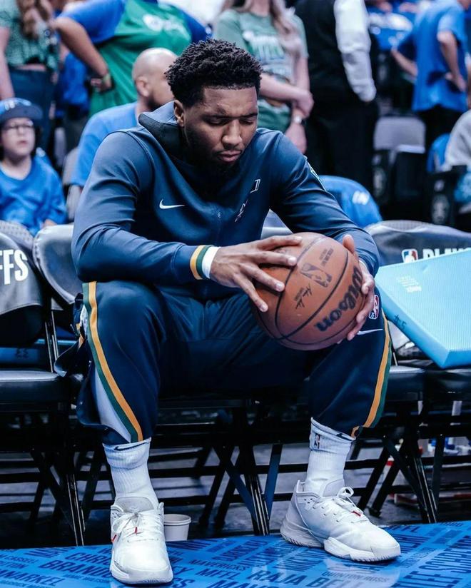 韩媒：孙兴慜前女友涉嫌多次对其敲诈，检方希望判她5年（韩媒：孙兴慜前女友被指多次勒索，检方拟求刑5年）