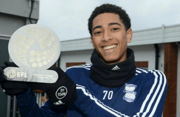 张耀坤：年轻人想踢上中超不易；现在的青训太功利忽略基本功（张耀坤：年轻球员晋级中超不易，青训过于功利忽视基本功）