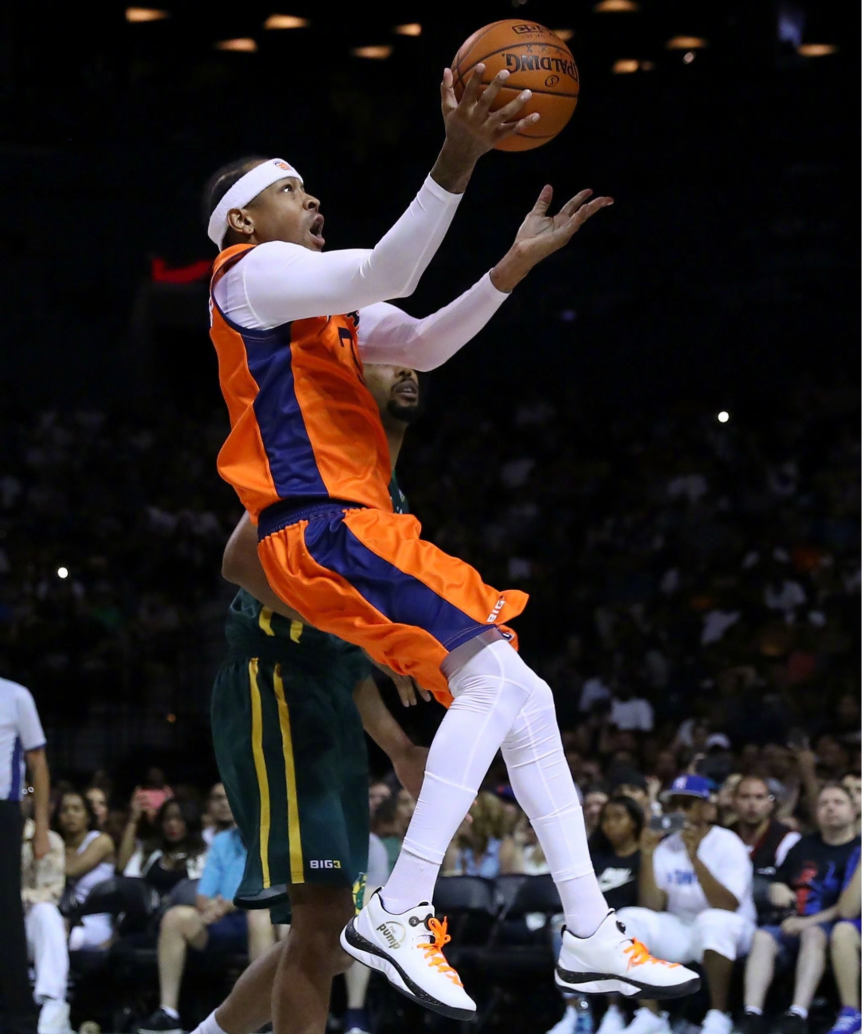 荷兰客场1-1波兰，德佩、卡明斯基破门，莱万送助攻（荷兰客场1-1战平波兰：德佩、卡明斯基进球，莱万送出助攻）