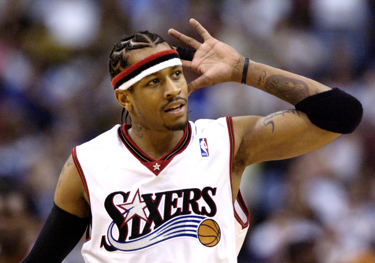 开拓者靠顽强意志逆转成功（开拓者凭韧性完成翻盘）