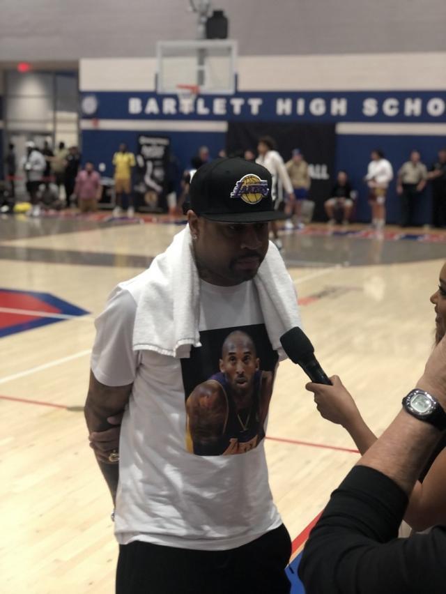 希勒等百球名宿祝贺哈兰德：仅用111场太离谱，他就是超巨（希勒等百球传奇齐贺哈兰德：111战破百太不可思议，他已是超级巨星）