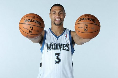 替补出场梅开二度，普利希奇当选都灵vs米兰全场最佳（普利希奇替补独中两元，荣膺都灵战米兰全场最佳）