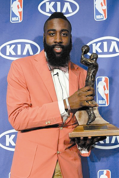 芒特的第一时间处理球是真帅！（芒特瞬间出球，帅气拉满！）